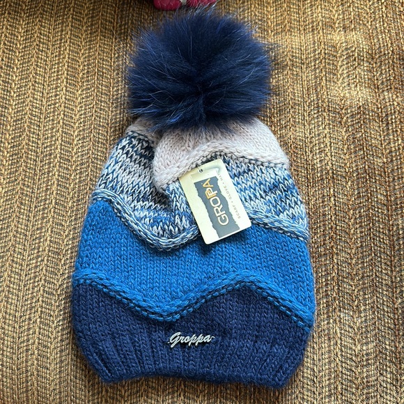 NWT WINTER CAP UNISEX MADE BY GROPPA - Picture 4 of 8